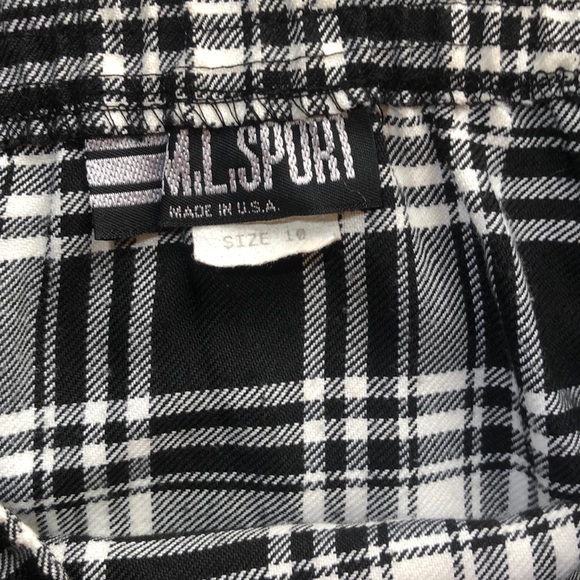 Plaid Skirt - Picture 5 of 5